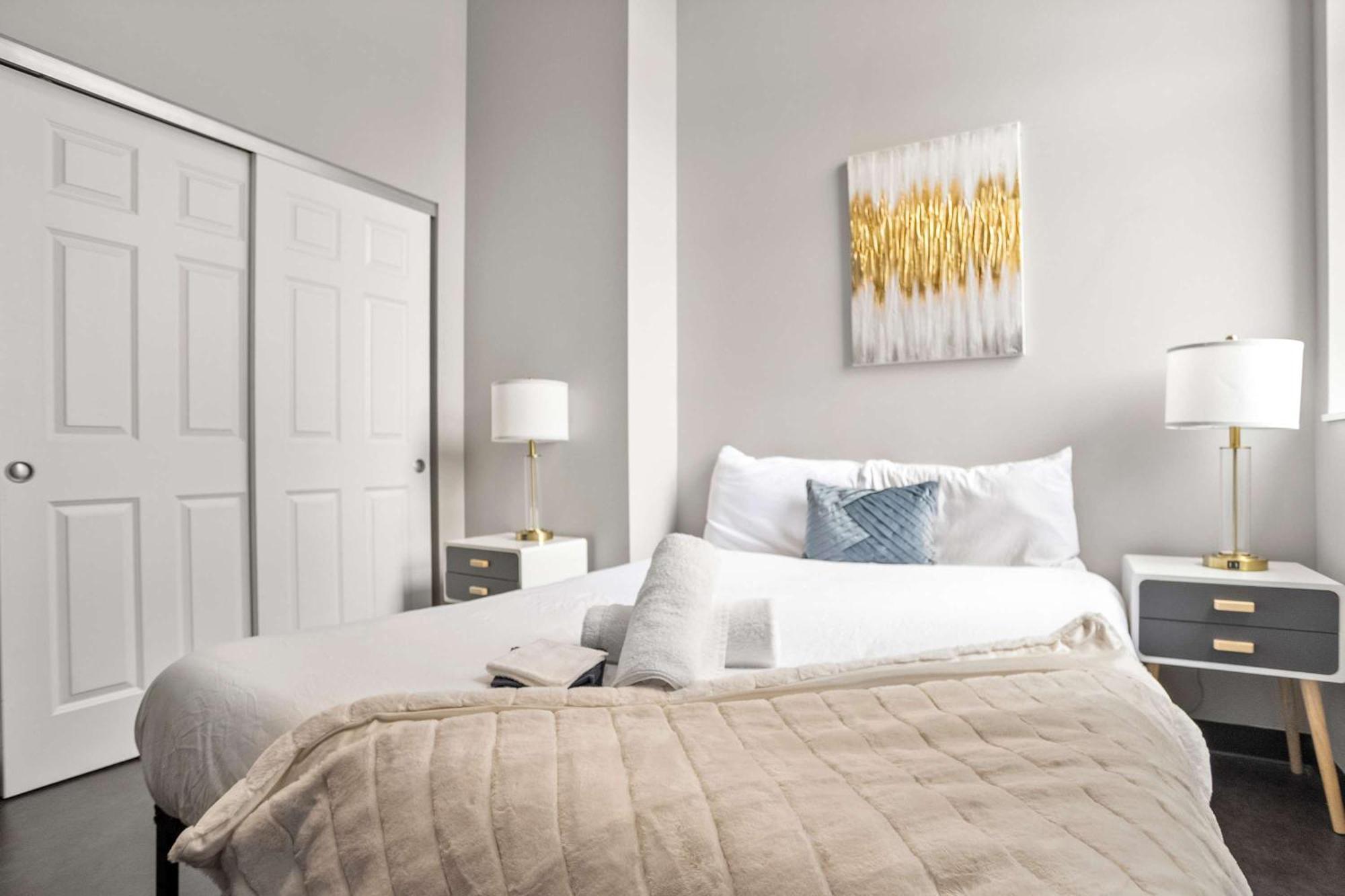 Cozysuites Modern 1br In Downtown Pitts #1 *